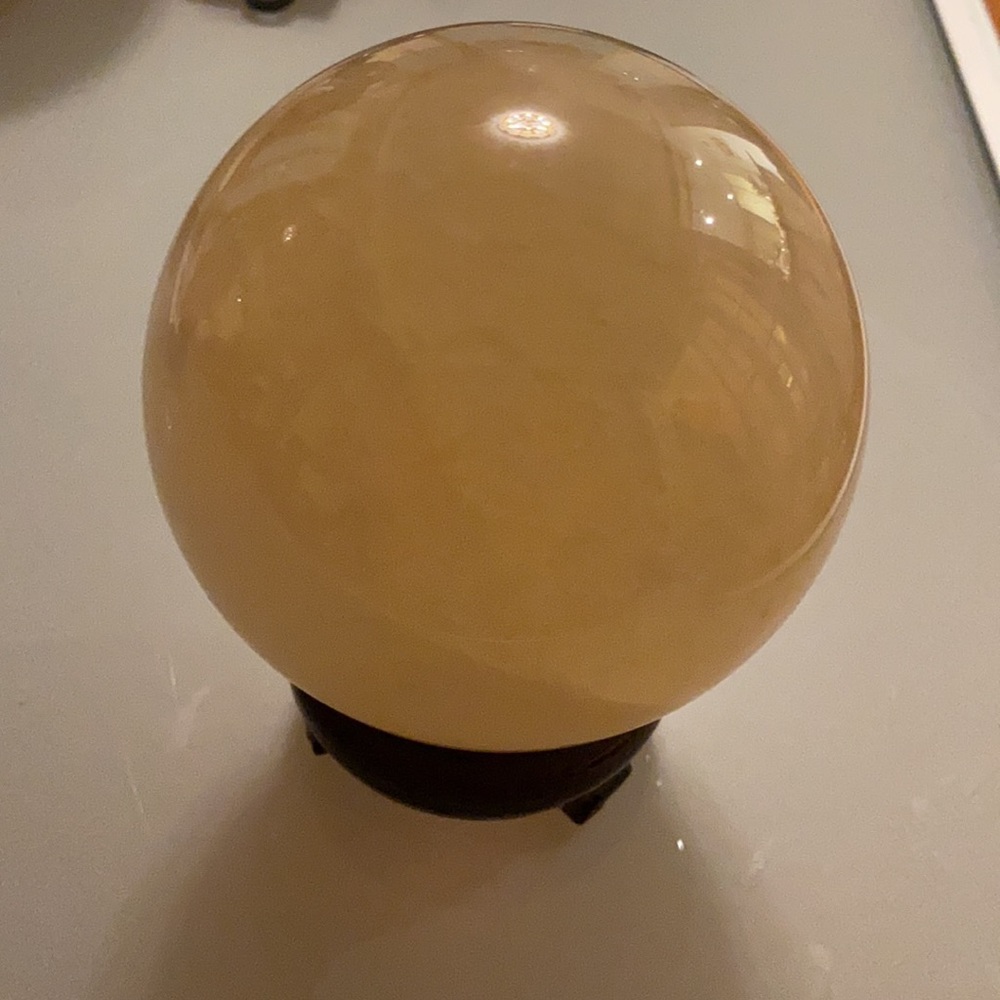 Crystal ball D 4.5” - Picture 2 of 2